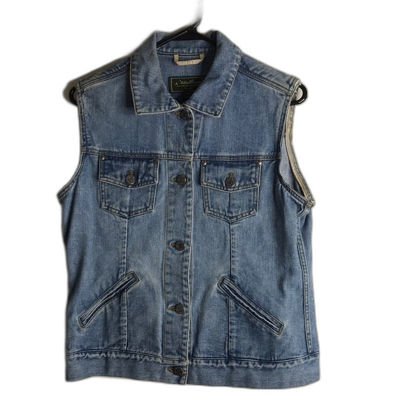 Eddie Bauer button down denim vest with cutoff sleeves size small - Picture 1 of 10